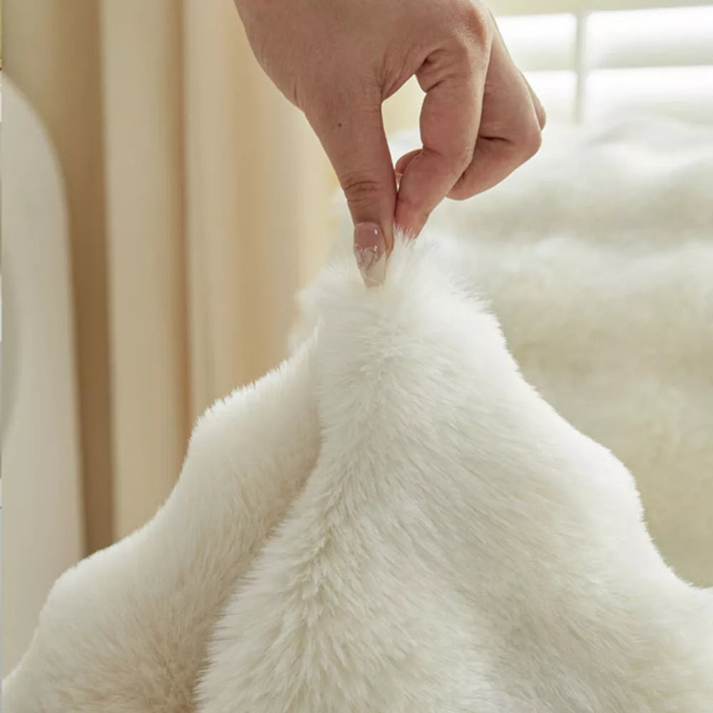 Pet-Friendly Microfiber Recliner Cover in Luxurious Faux Fabric