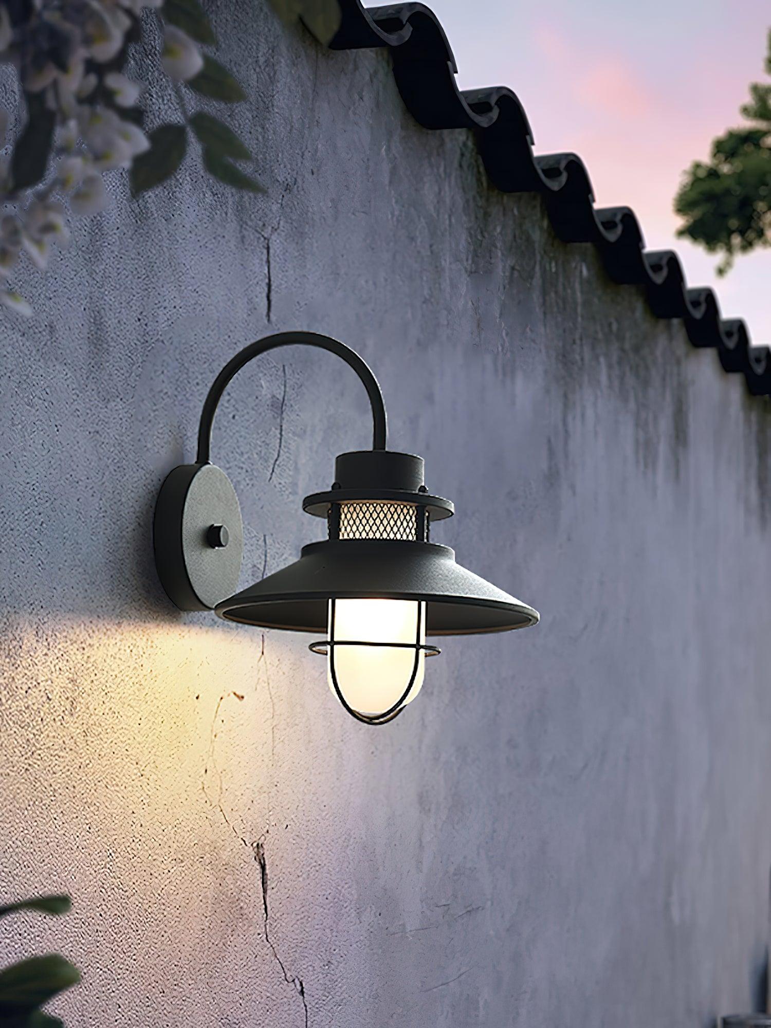 Waterproof Industrial Wall Light for Outdoor Use