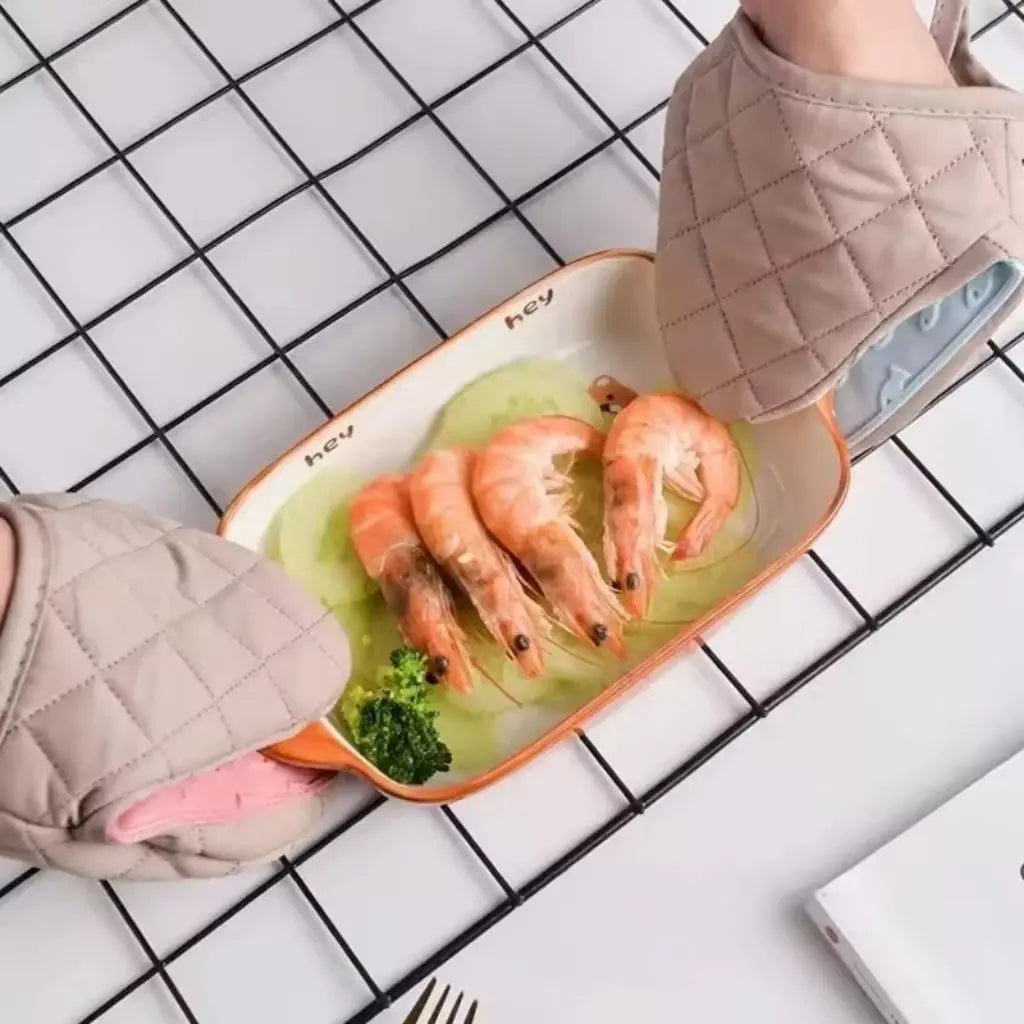 FinGrip Heat-Resistant Silicone and Cotton Oven Mitt