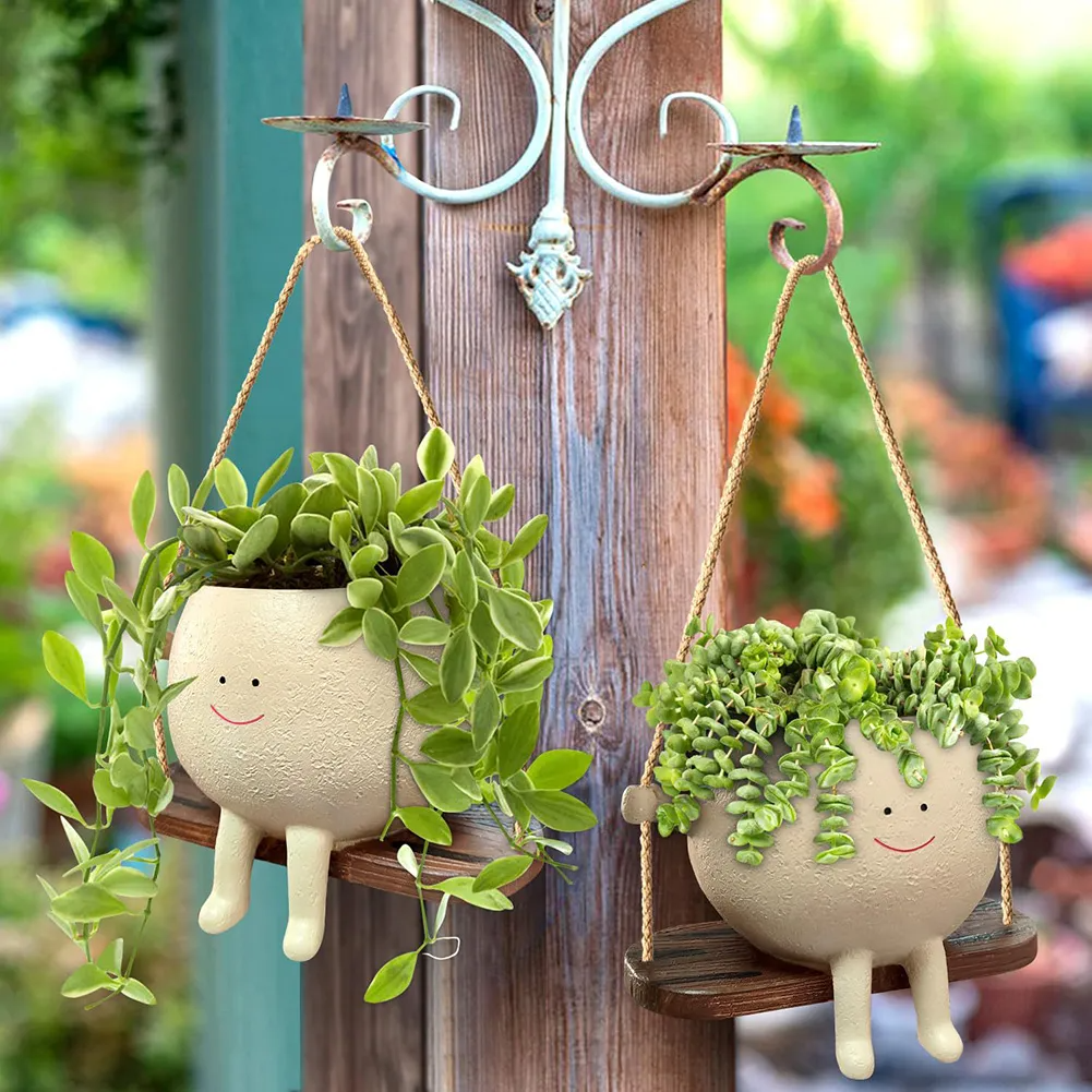Chic Hanging Planter for Vibrant Indoor Gardens
