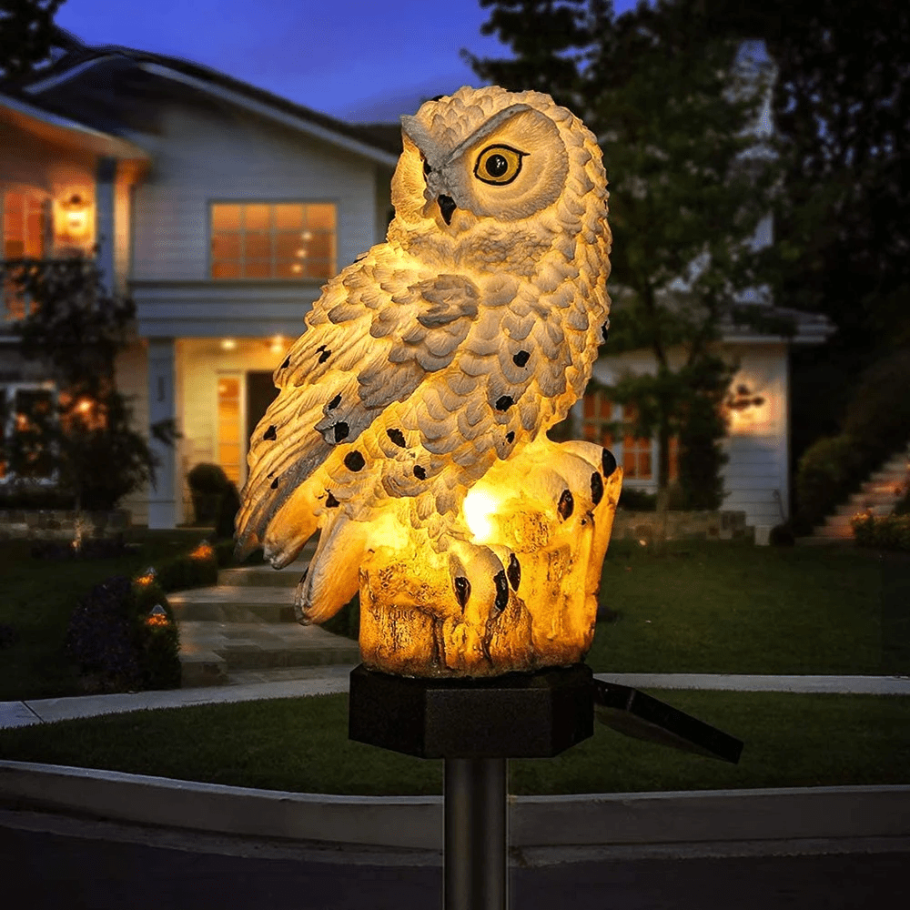 Solar Garden Light - Nature-Inspired Lamp with Automatic Illumination