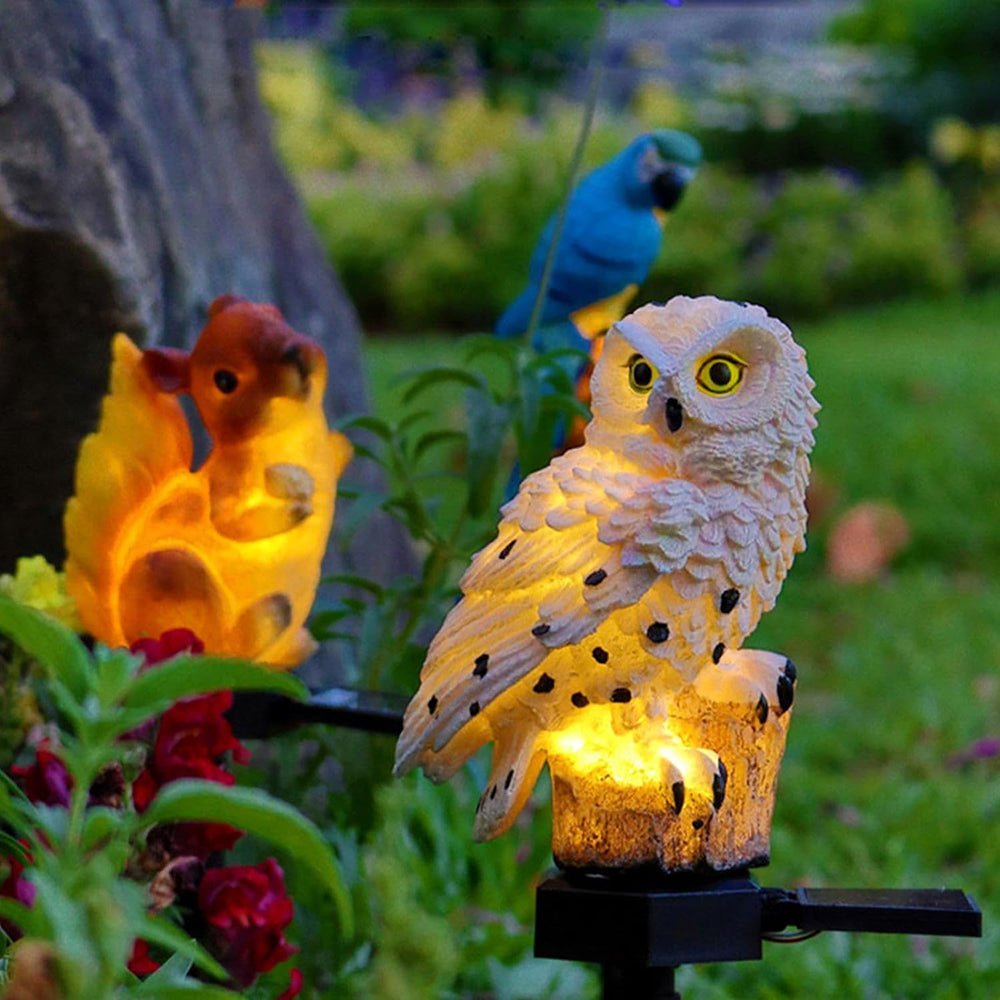Solar Garden Light - Nature-Inspired Lamp with Automatic Illumination