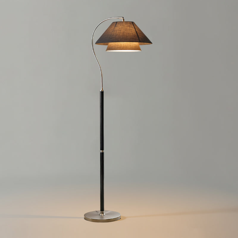 Modern Black Floor Lamp for Living Room Lighting – Elegant Design