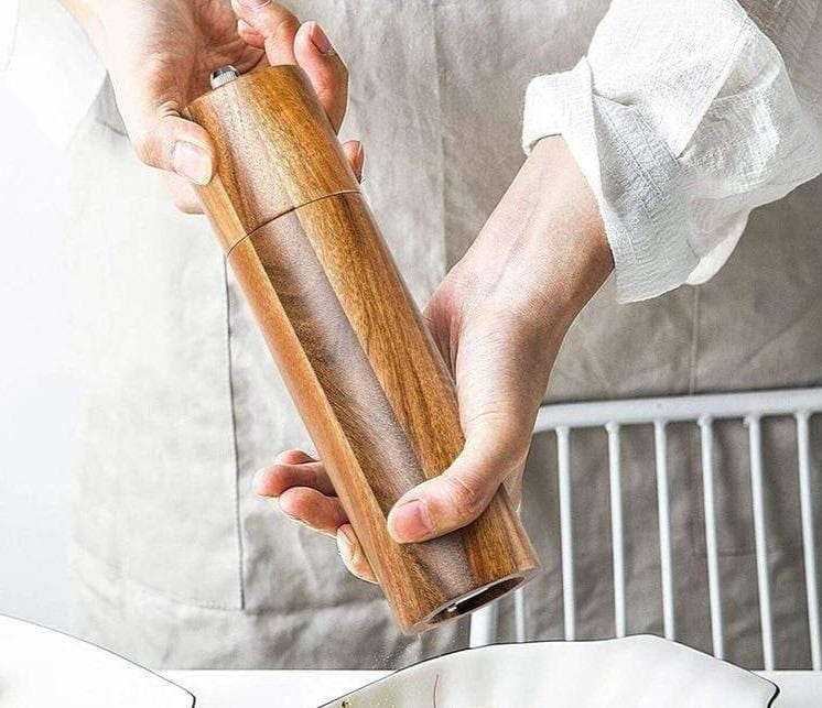 Rustic Charm Salt and Pepper Mill Set