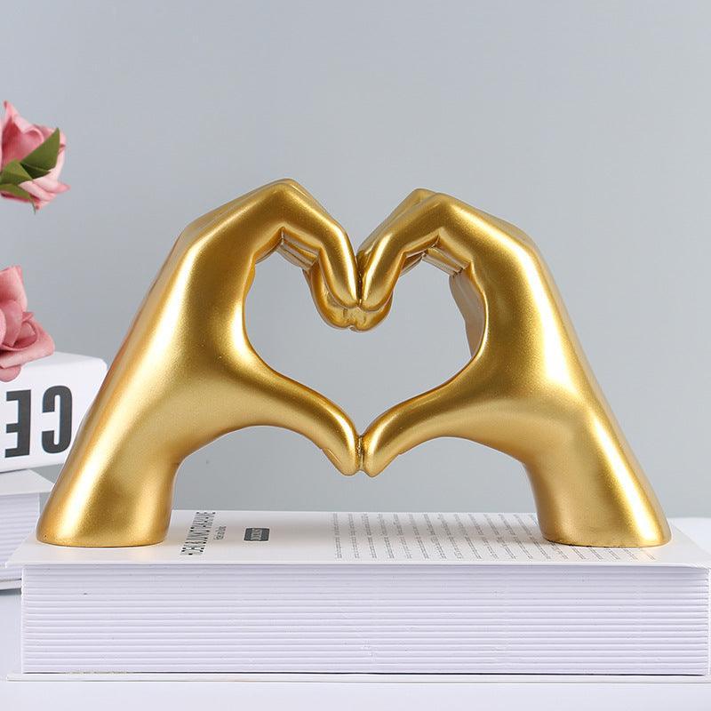 7.28-Inch Hand-Carved Wooden Statue – Love Symbol Art for Home Decor