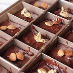PerfectSlice Nonstick Brownie Bakeware with Divider
