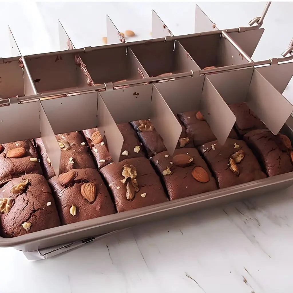 PerfectSlice Nonstick Brownie Bakeware with Divider