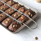 PerfectSlice Nonstick Brownie Bakeware with Divider