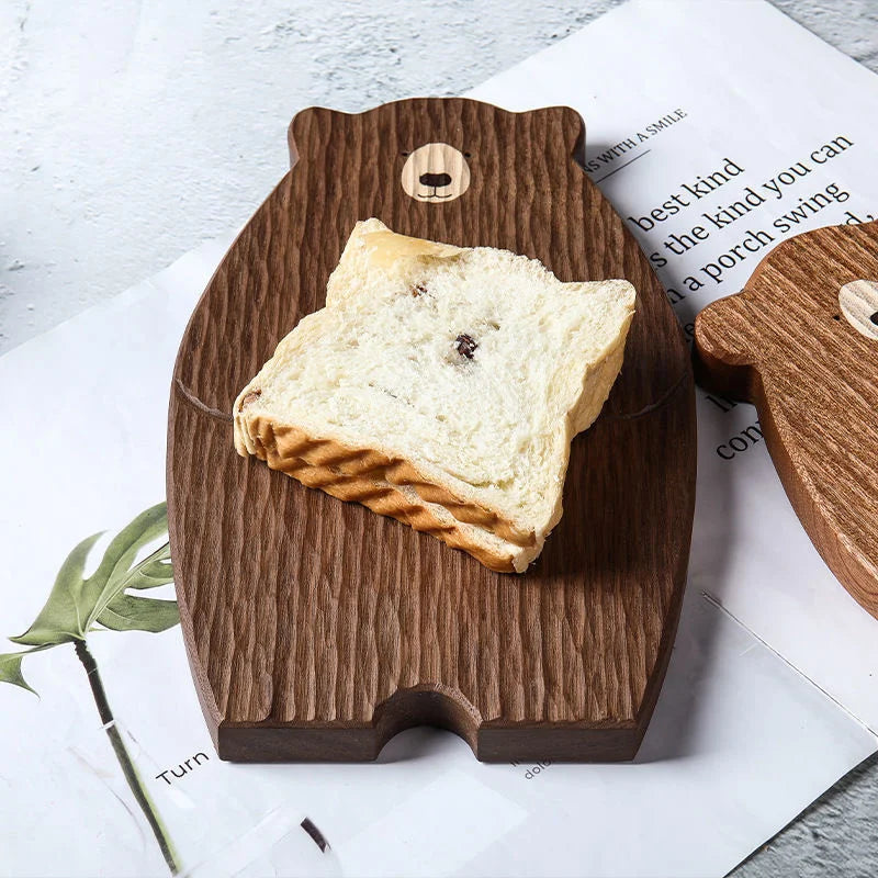 Charming Bear-Shaped Wooden Serving Board - Ideal for Entertaining