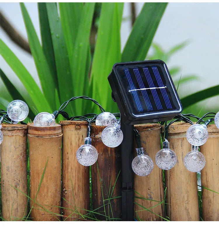 Outdoor String Lights with Globe Bulbs – Solar LED Illumination