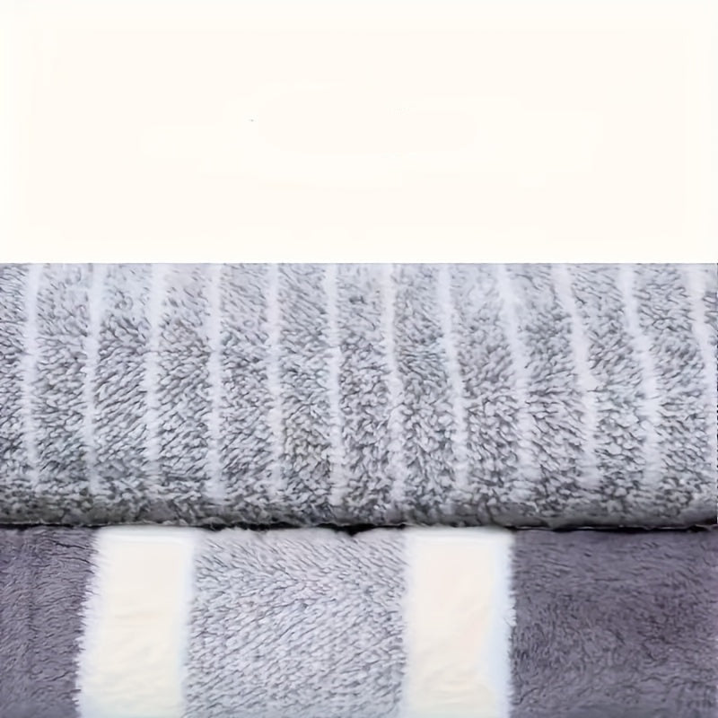 Set of 8 Quick-Dry Bath Towels in Soft Coral Fleece