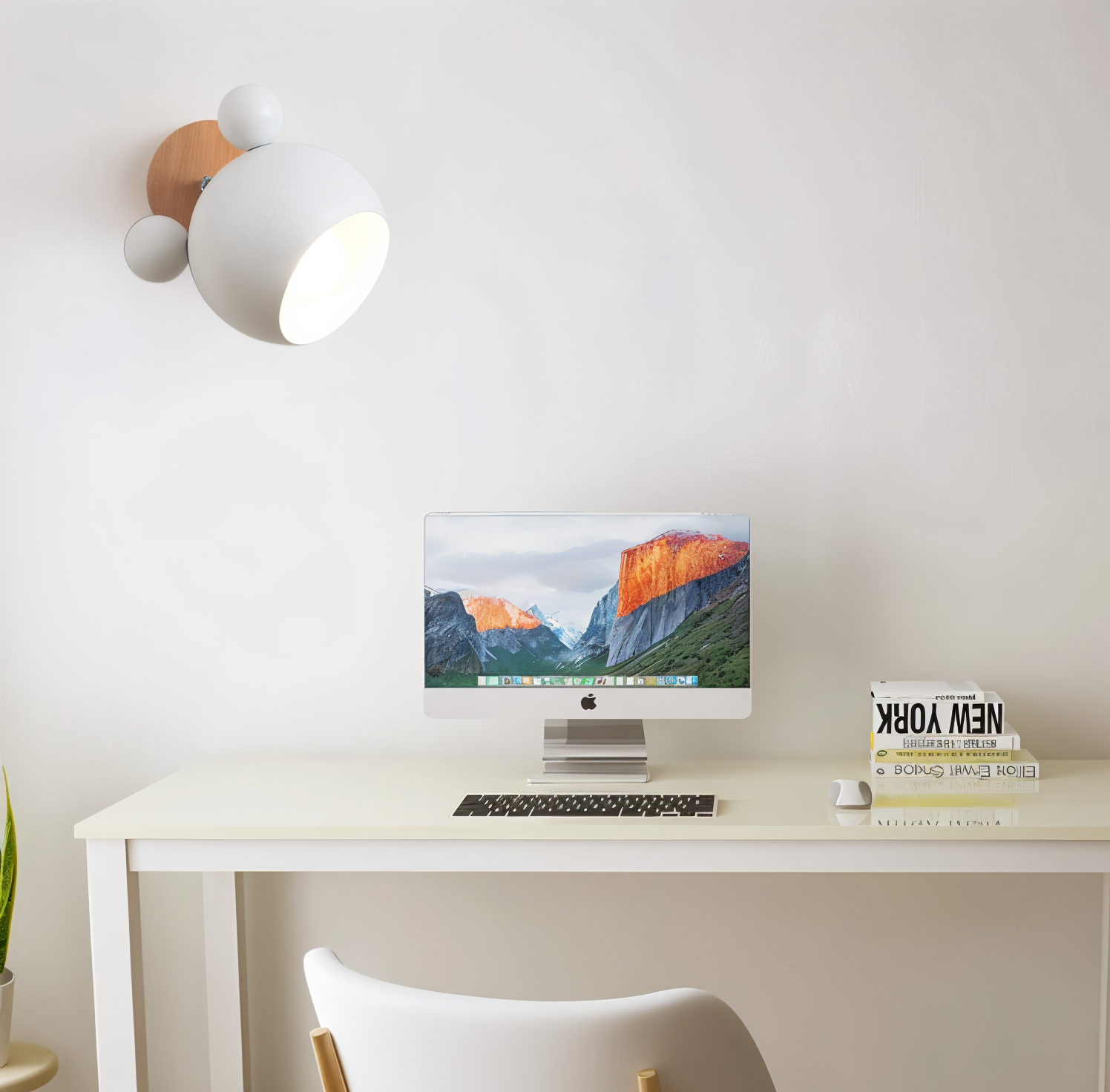 Modern Wall Lamp with Playful Design – FlashMouse Style