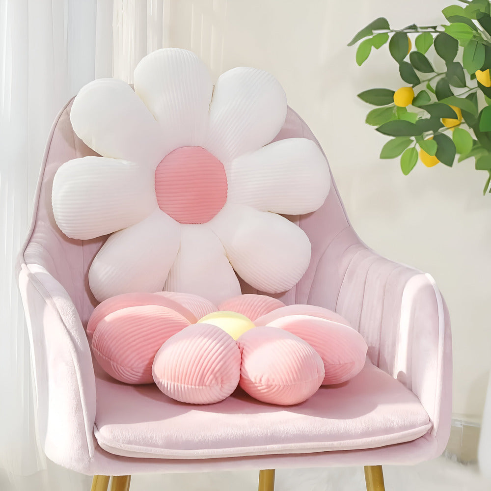Floral-Shaped Decorative Pillow - Plush Comfort Cushion