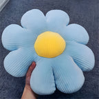 Floral-Shaped Decorative Pillow - Plush Comfort Cushion