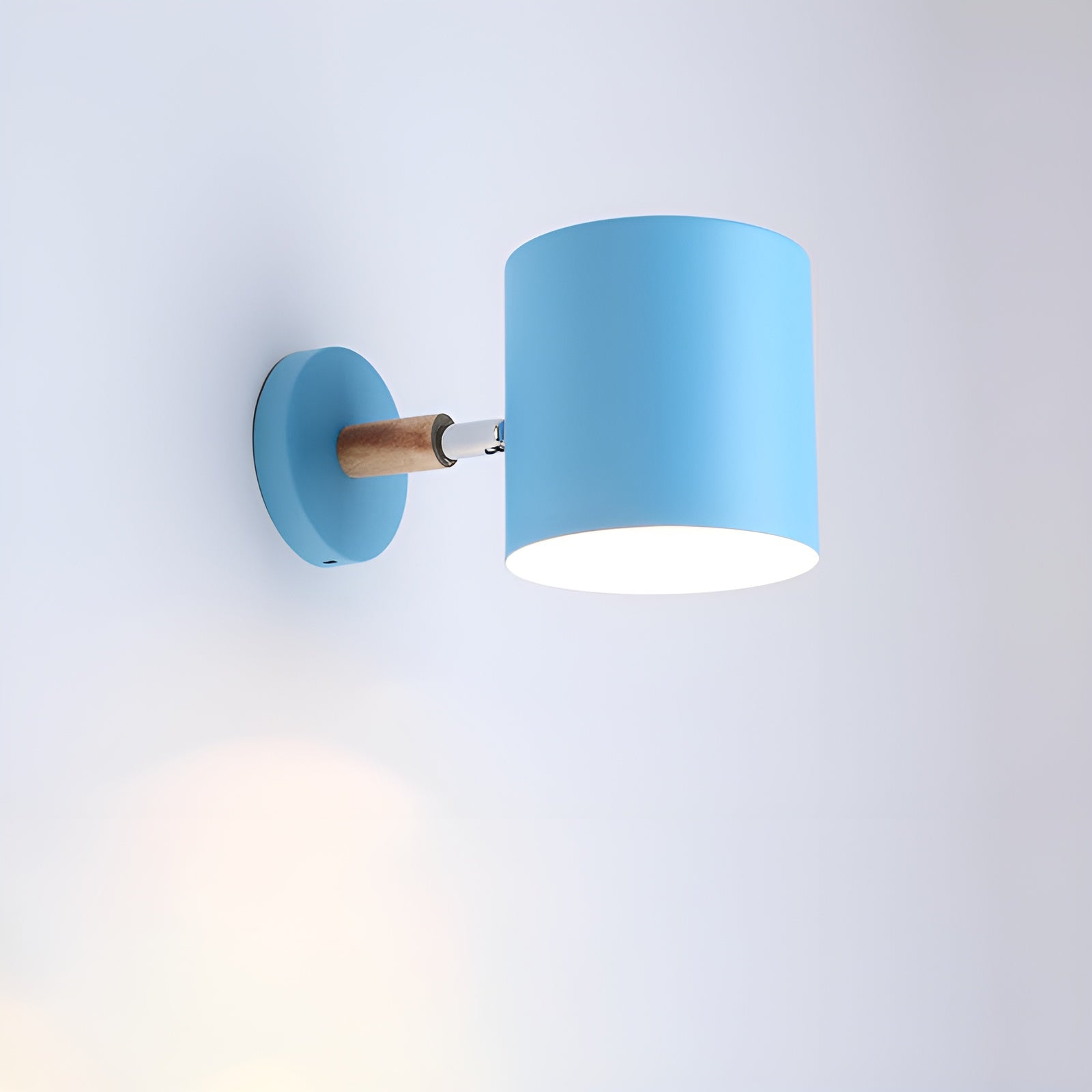Scandinavian Style Adjustable Wall Light – Pastel Color Design