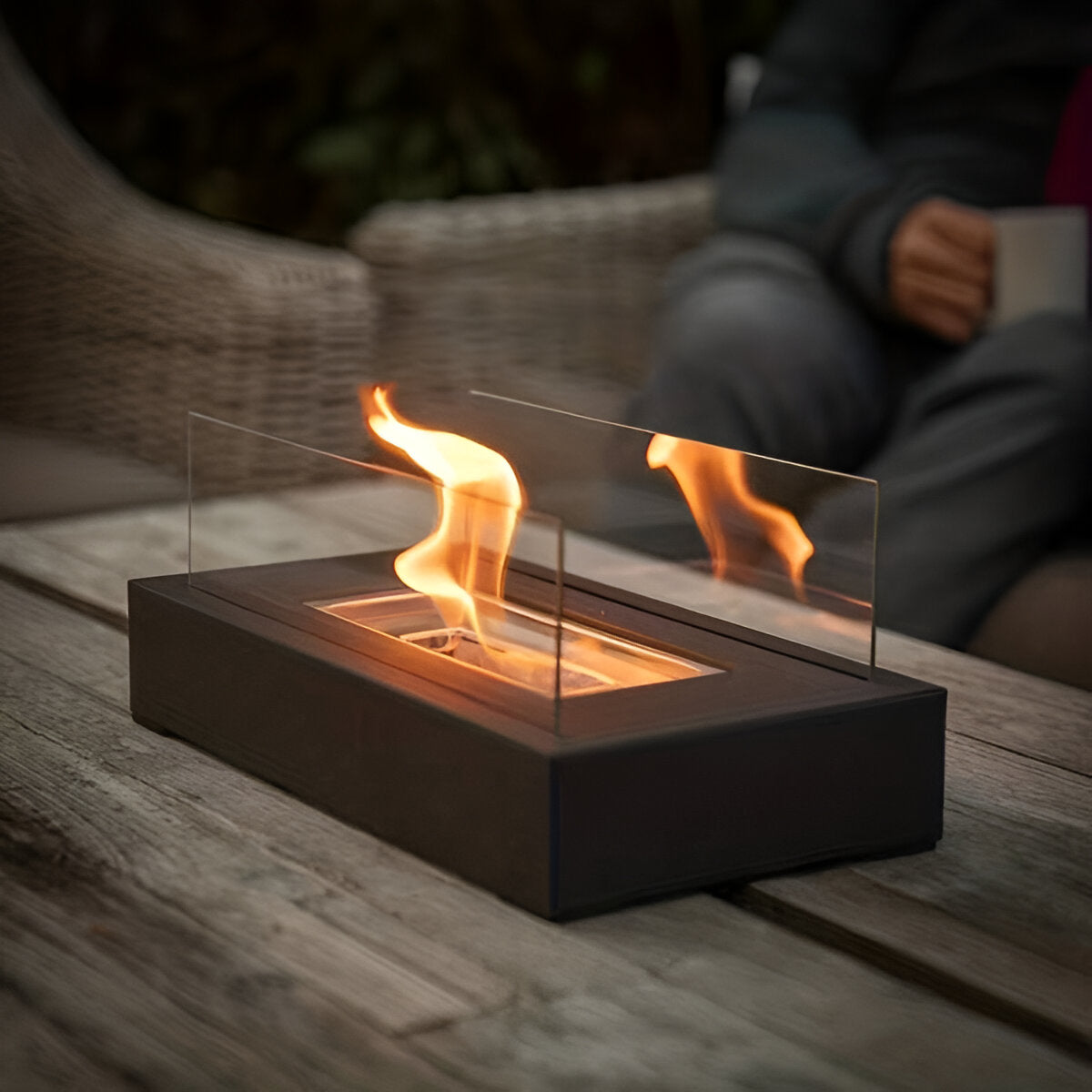 Bioethanol Fireplace with Glass Panels for Rectangular Tabletop
