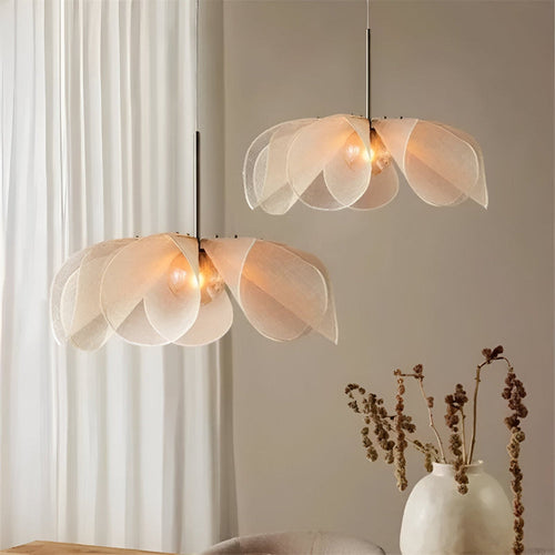 Adjustable Floral Pendant Light – Elegant Illumination Design