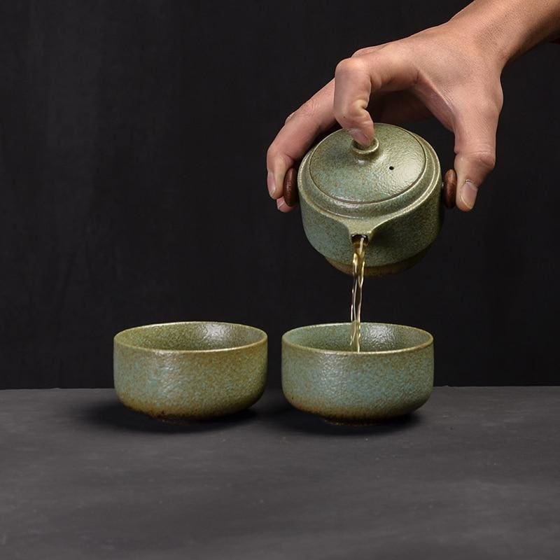 Handcrafted Japanese Tea Set for Travel – Teapot, 2 Cups, Carry Bag