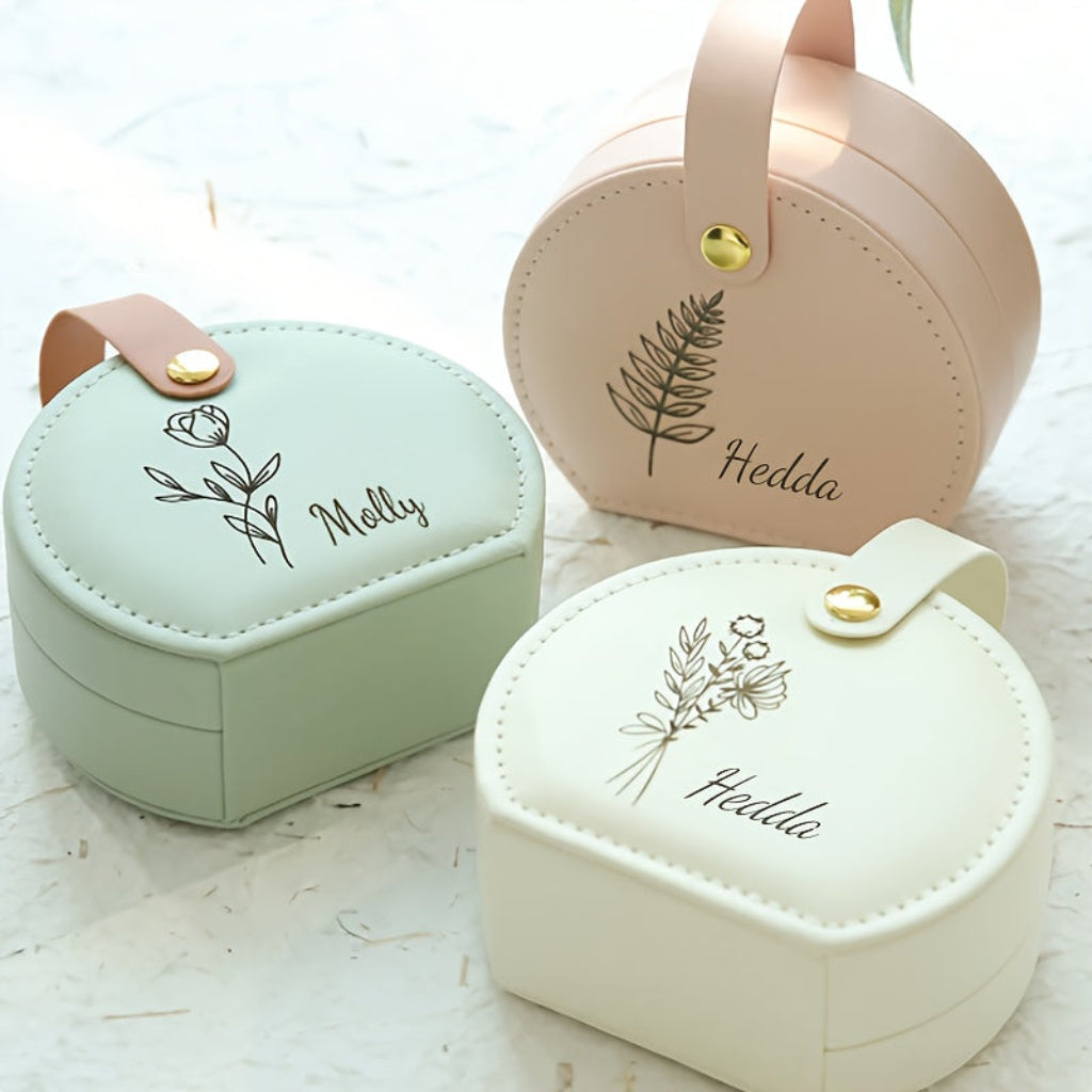 Personalized Travel Case for Earrings - Jewelry Box for Mother's Day Gift