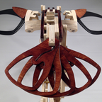 Handcrafted Wooden Hummingbird Sculpture – Dynamic Motion Art for Home
