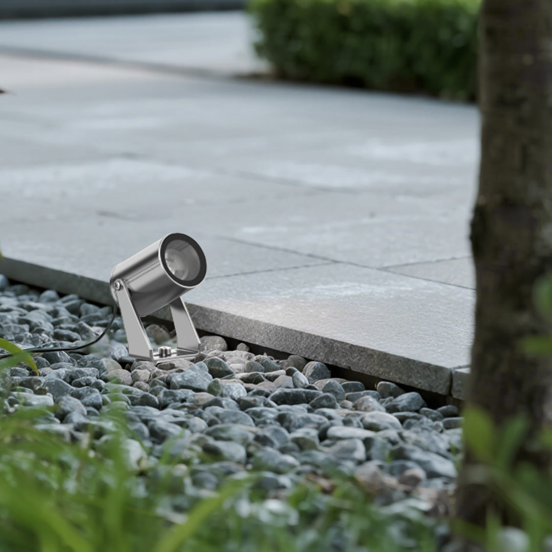 Weatherproof Outdoor Spotlights for Landscaping - Sturdy Aluminum Construction