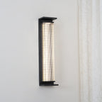 Contemporary Weather-Resistant Outdoor Wall Light for Elegant Lighting