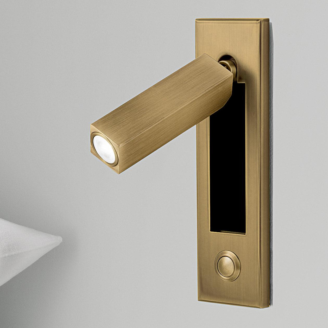 Elegant Wall Sconce Light for Cozy Bedroom Atmosphere - Modern Design