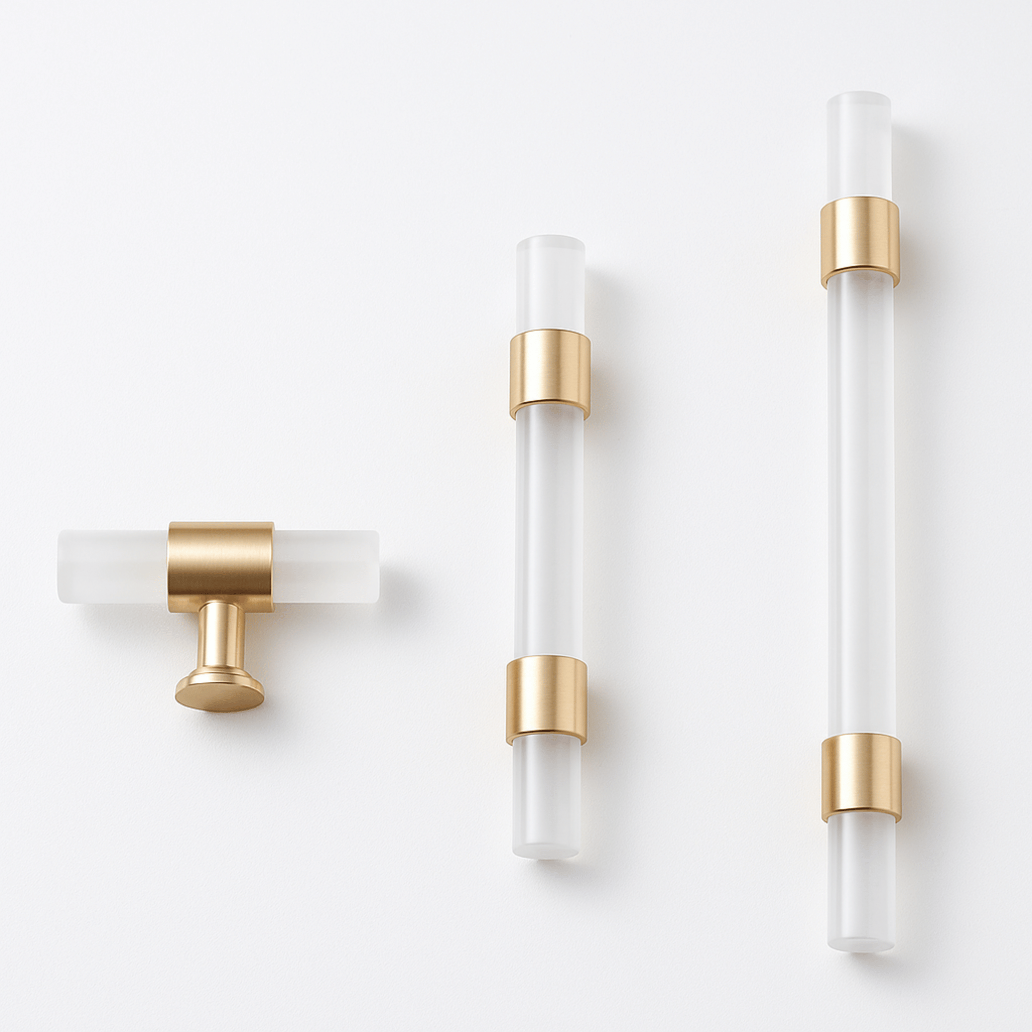 Elegant Stone and Brass Cabinet Pull