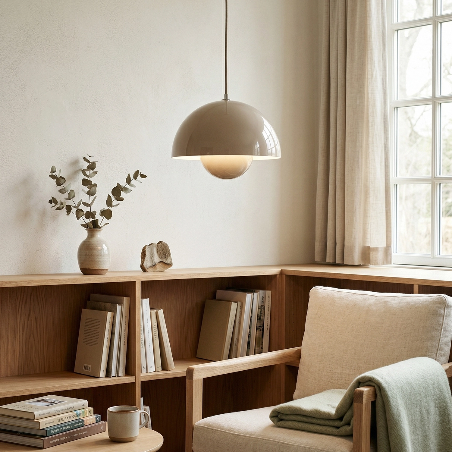 Geometric Pendant Light - Versatile Mid-Century Modern Flower Bud Design