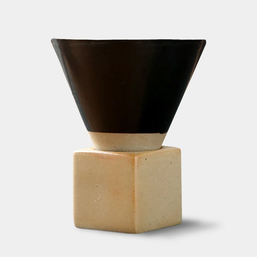 Artisan Stoneware Coffee Mugs - Stylish & Comfortable
