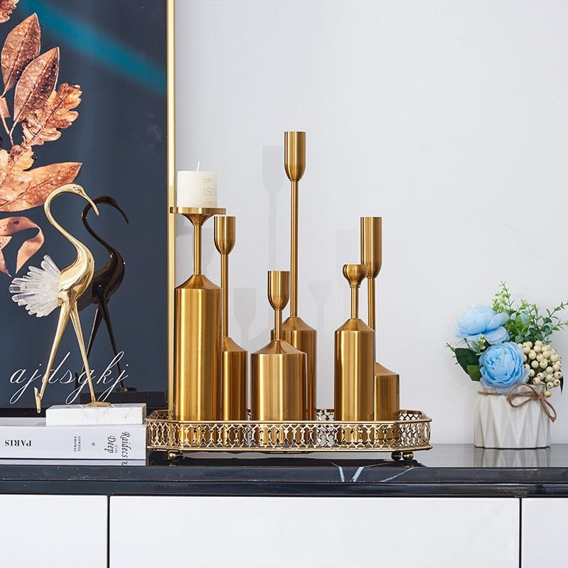 Modern Metal Candle Holders in Gold – Elegant Minimalist Design in Various Heights