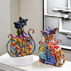 Elegant Cat Figurine – Detailed Home Decoration for Charm and Insight
