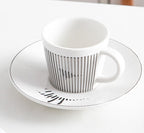 Unique Coffee Mug with Dynamic Reflection for a Creative Drinking Experience