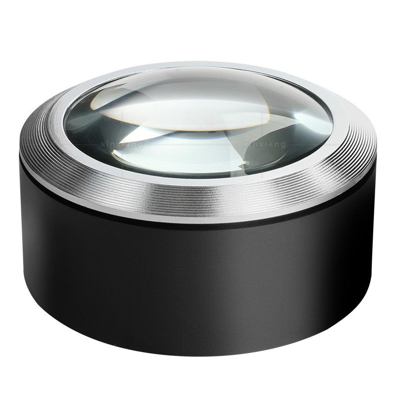 Illuminated Magnifying Glass with Adjustable Brightness for Close Reading