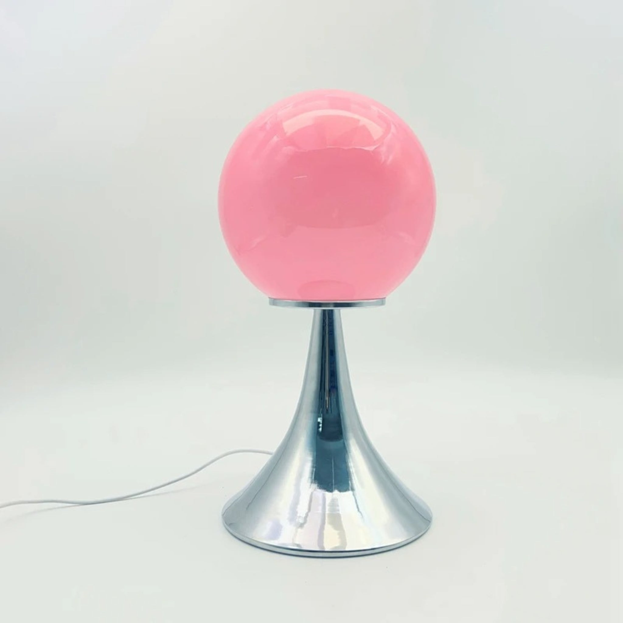 Elegant Glass Globe Lamp with Modern Metal Base