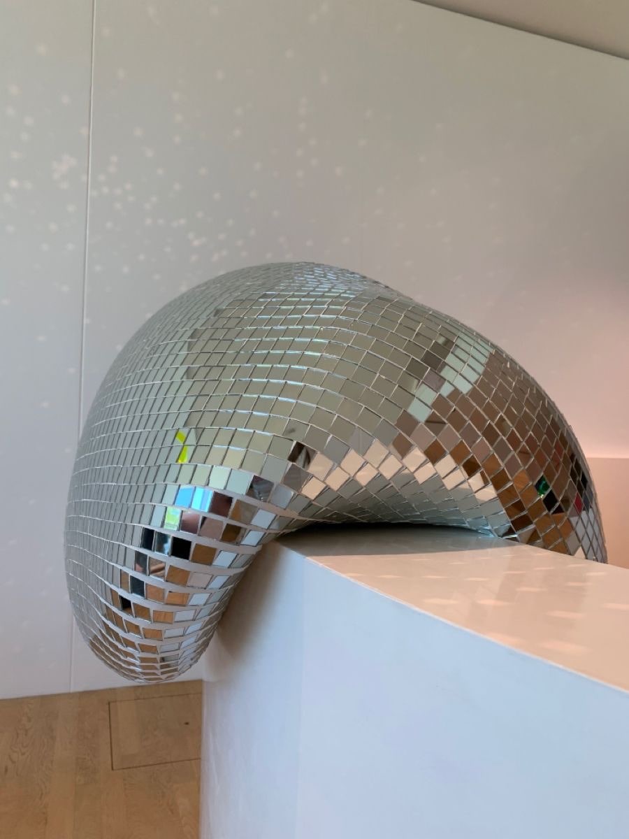 Retro-Inspired Melting Glass Artwork for Home Decor
