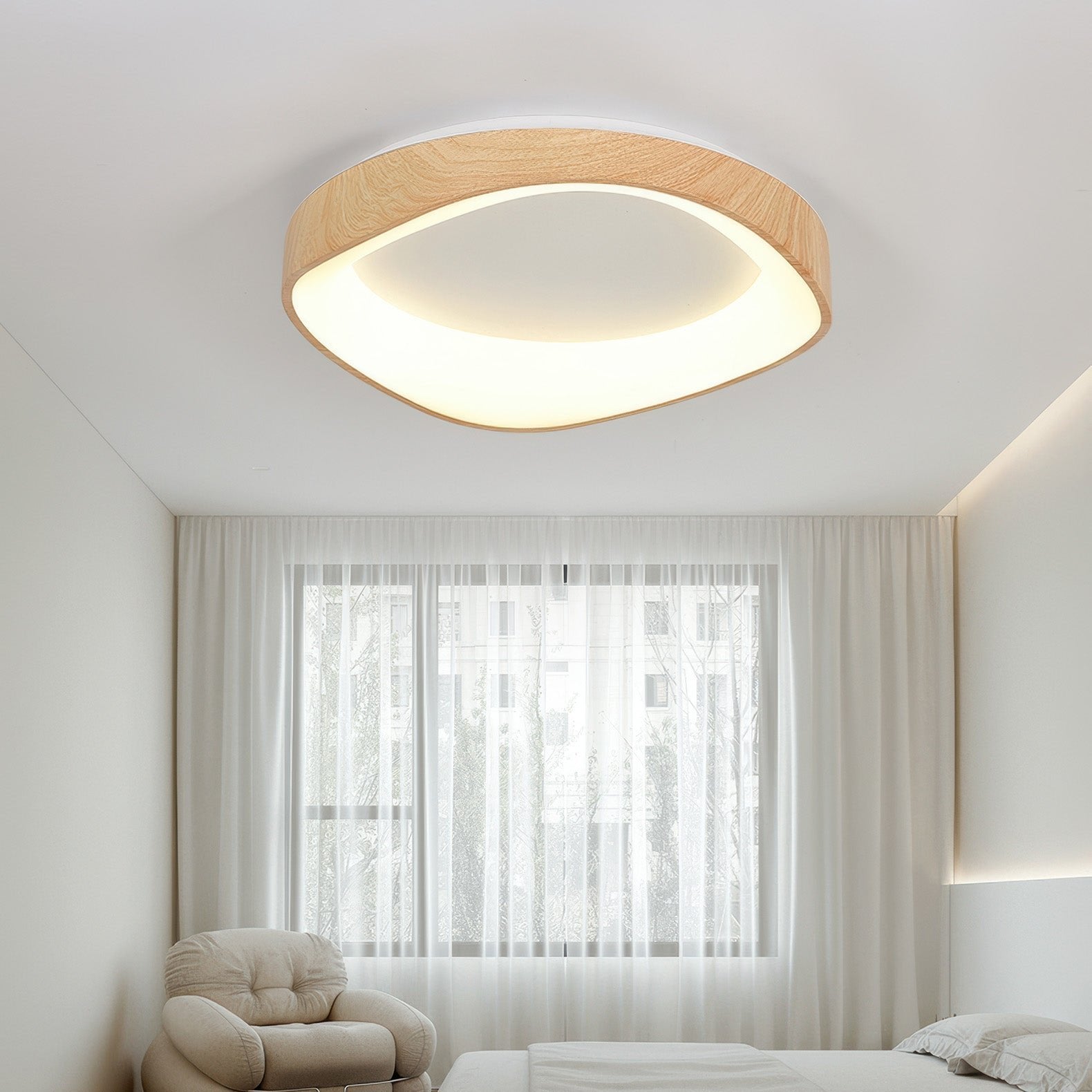 Ceiling Light with Artistic Wood Grain Design in Nordic Style