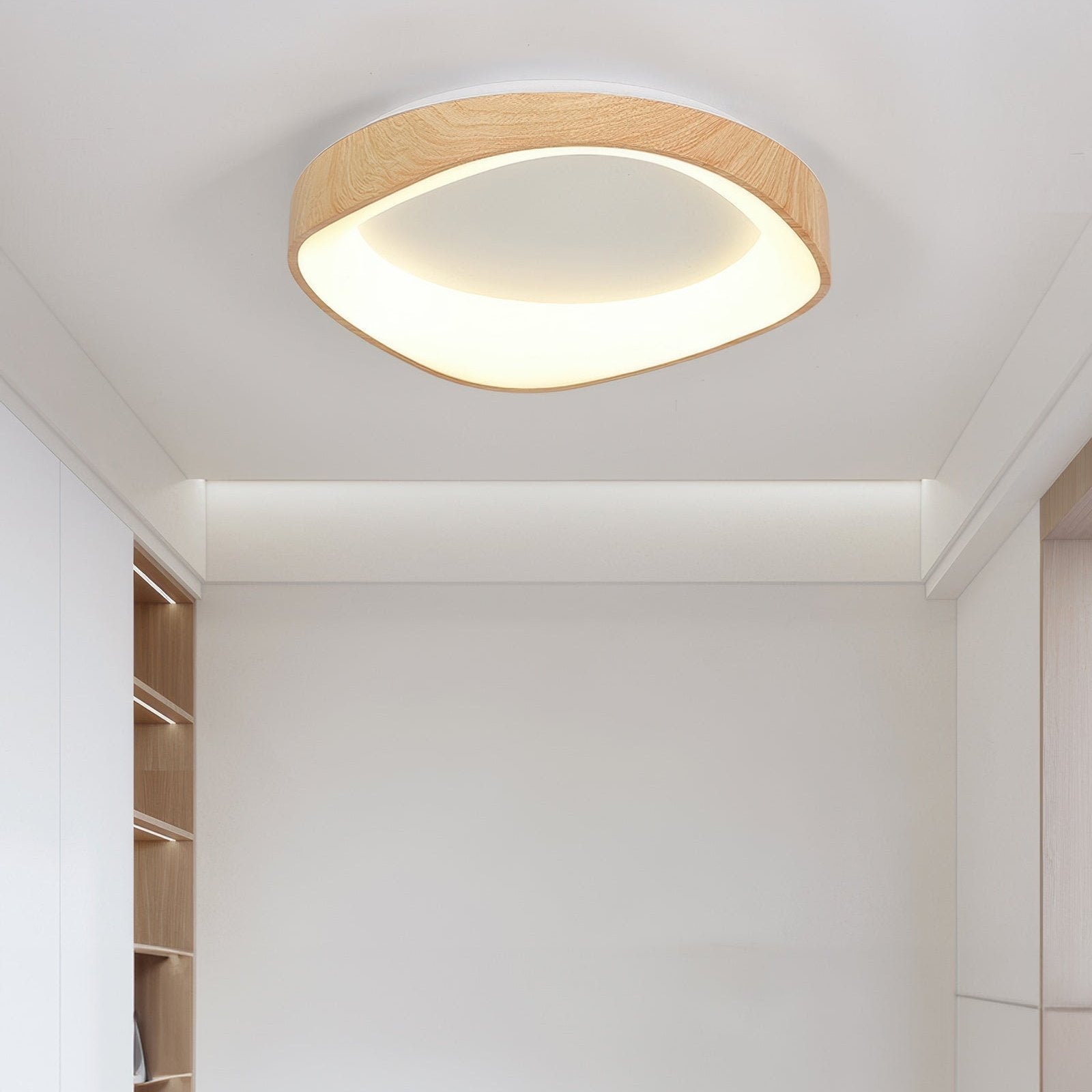 Ceiling Light with Artistic Wood Grain Design in Nordic Style