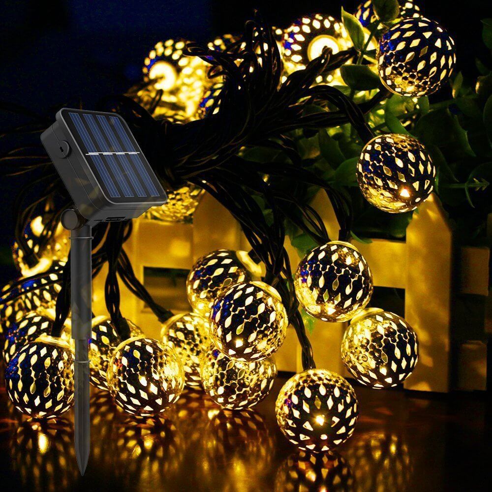 String Lights for Garden with Decorative Ball Lanterns Powered by Solar
