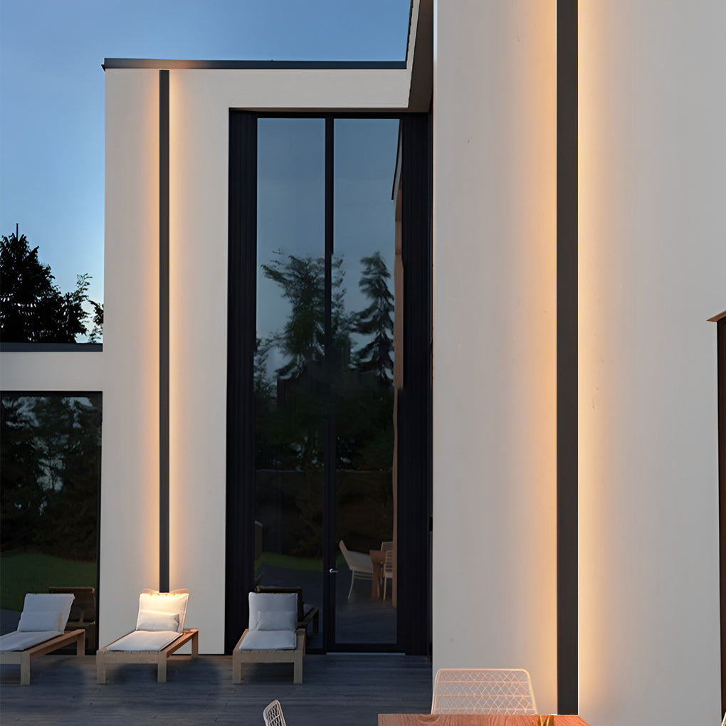 Modern Adjustable Color LED Sconce – Black Outdoor Wall Light, IP65 Rated