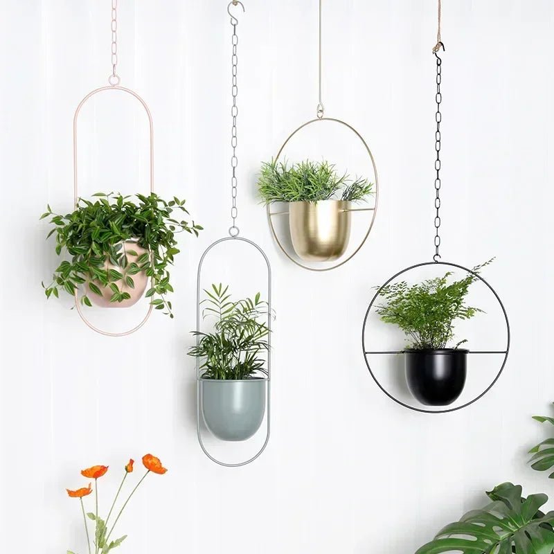 Minimalist Wall Plant Hanger - Space-Saving Design for Indoor Plants