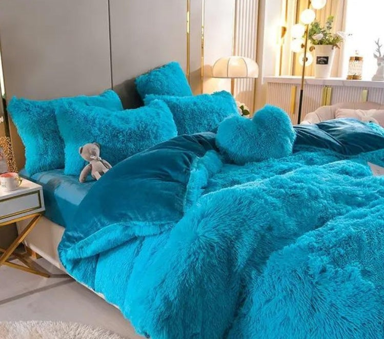 Microfiber Duvet Cover Set with Zipper and Corner Straps – Queen/King Size