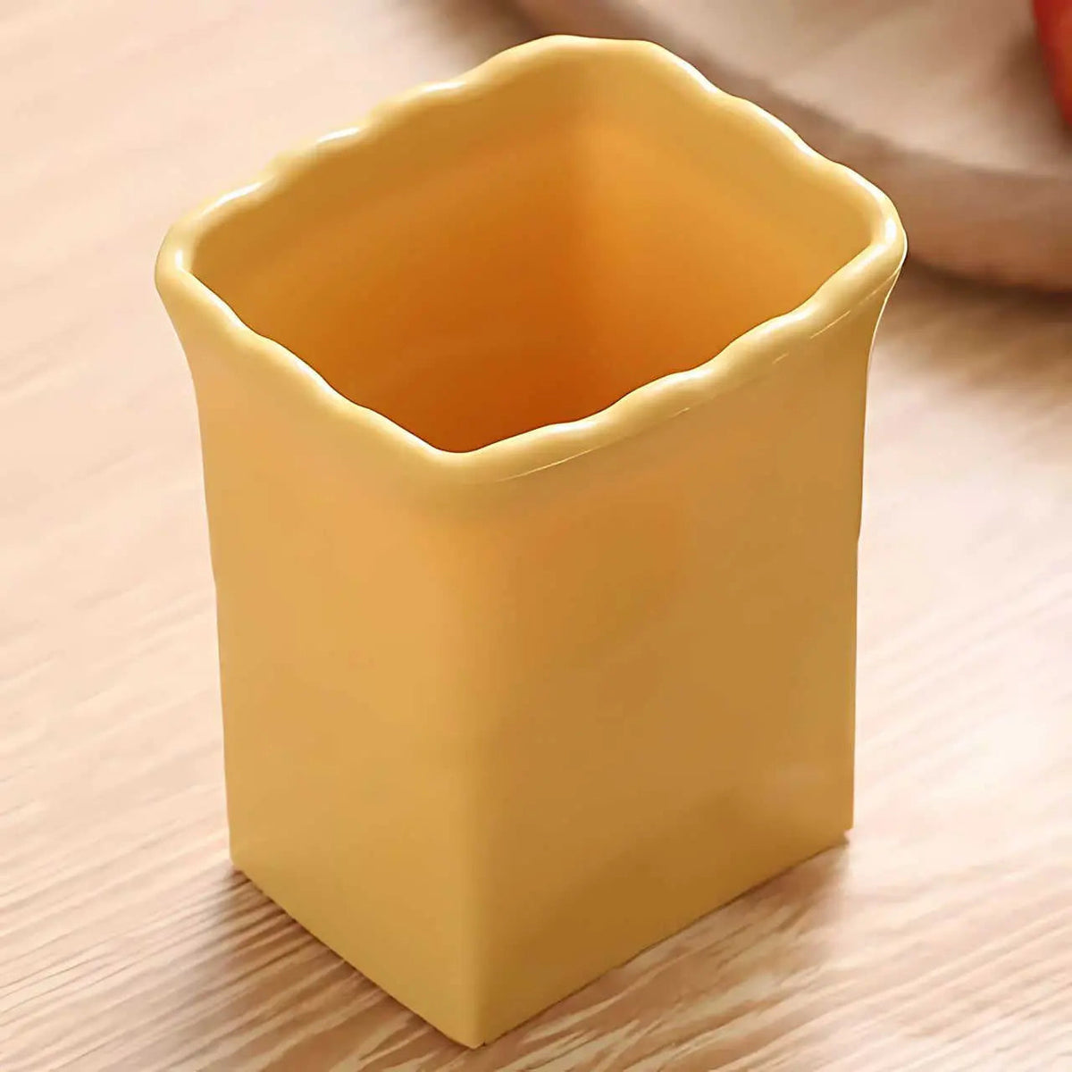 SlicePro - Versatile Kitchen Fruit Cutter
