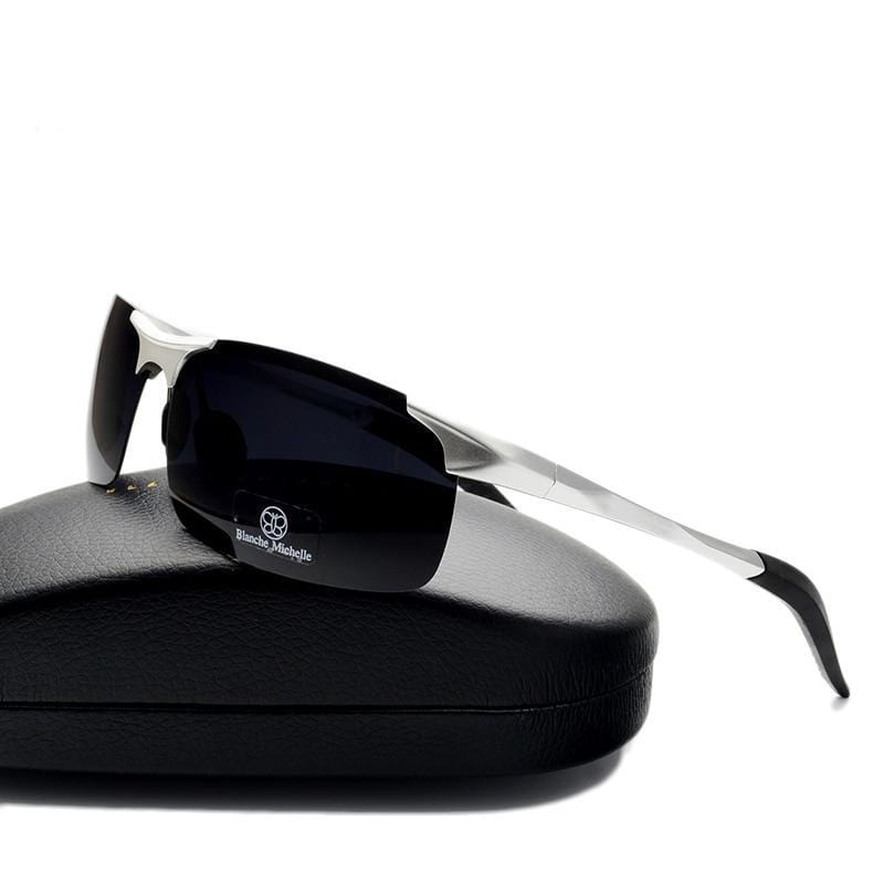 Sleek Rectangular Men's Eyewear for Ultimate UV Defense