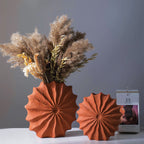 Elegance in Ceramic: A Stunning Countertop Vase