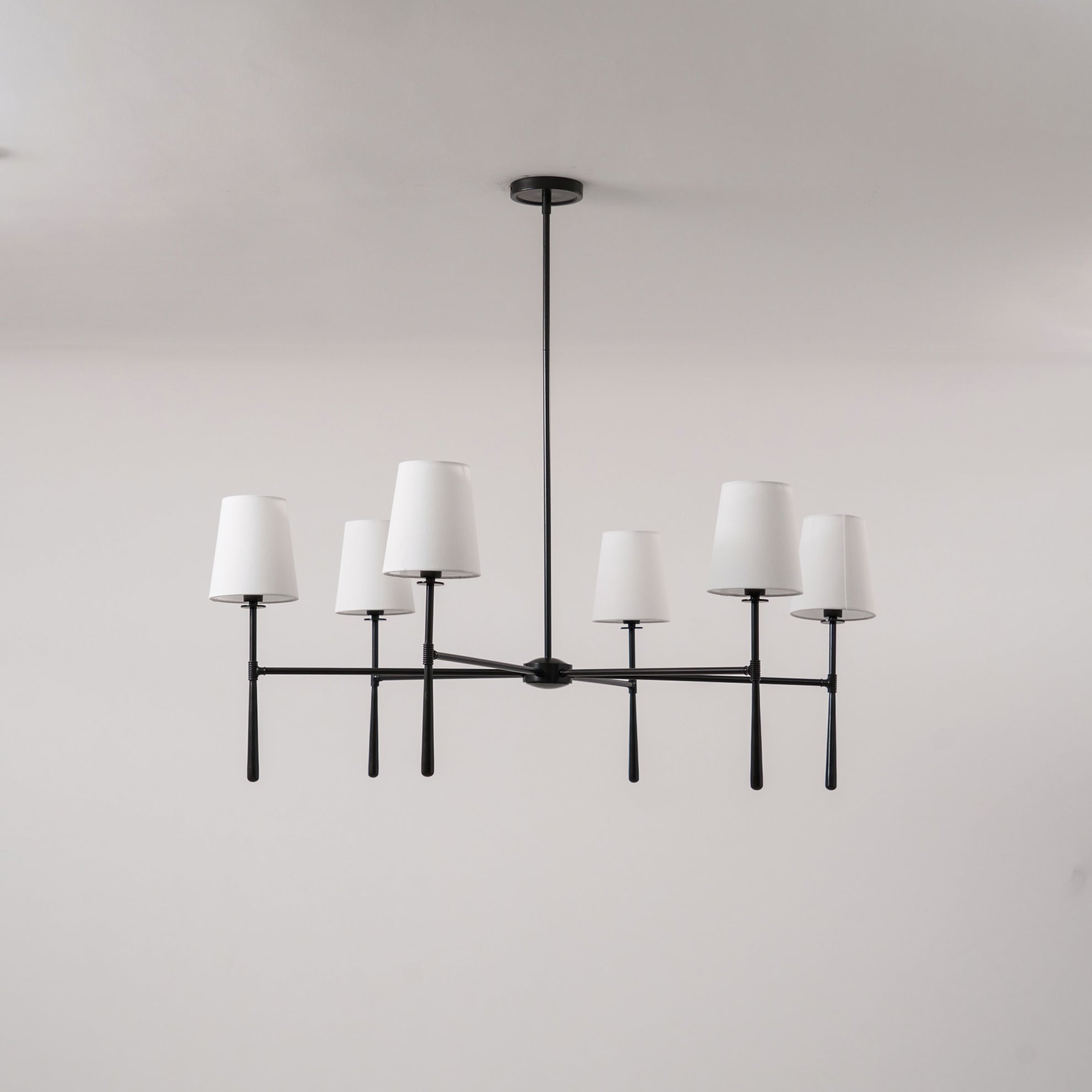 Chandelier with Fabric Lampshades and Metal Structure – Vintage Style