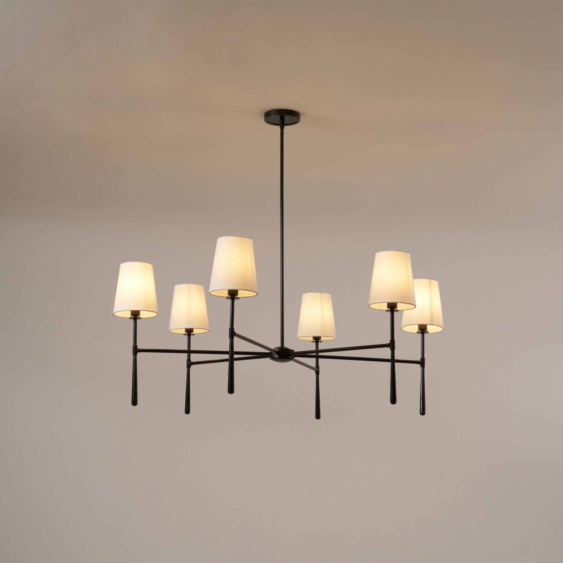 Chandelier with Fabric Lampshades and Metal Structure – Vintage Style