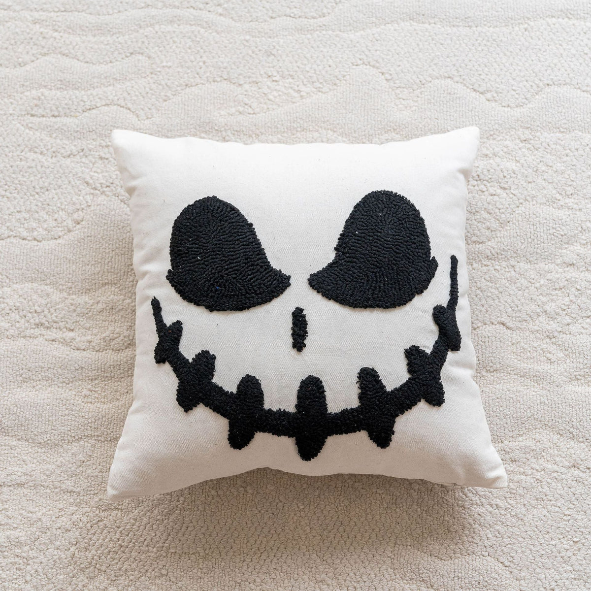 Accent Pillow Cover Hooked Chenille Cotton-Blend Hidden Zipper