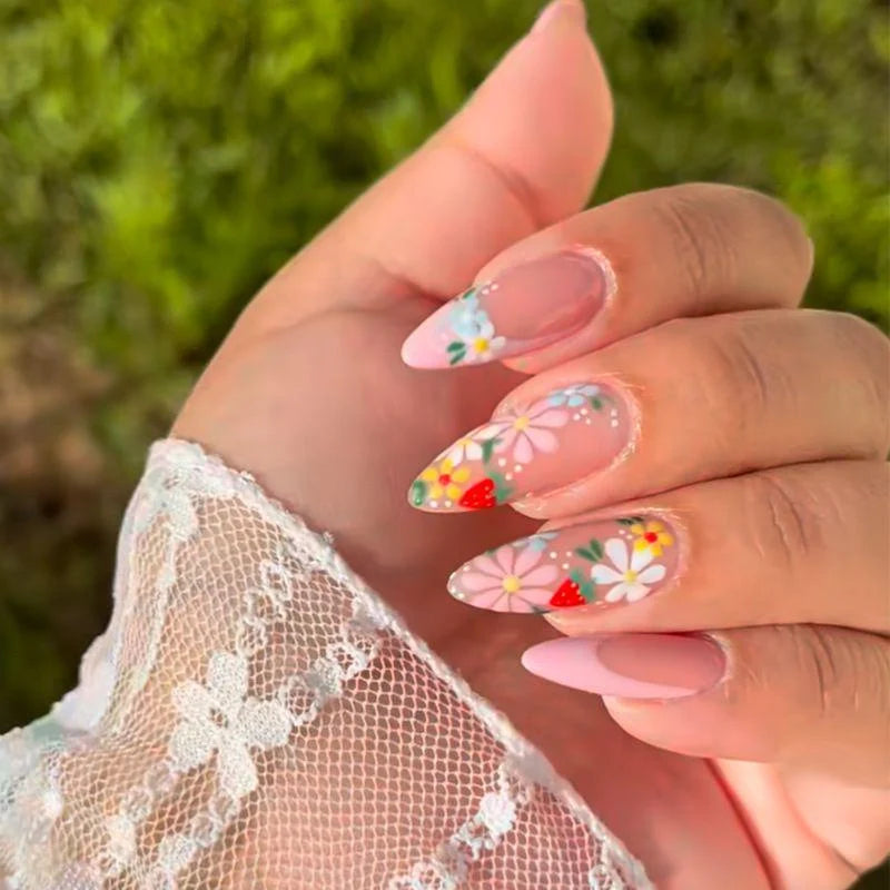 Acrylic Nail Set Floral Light Green Salon-Quality