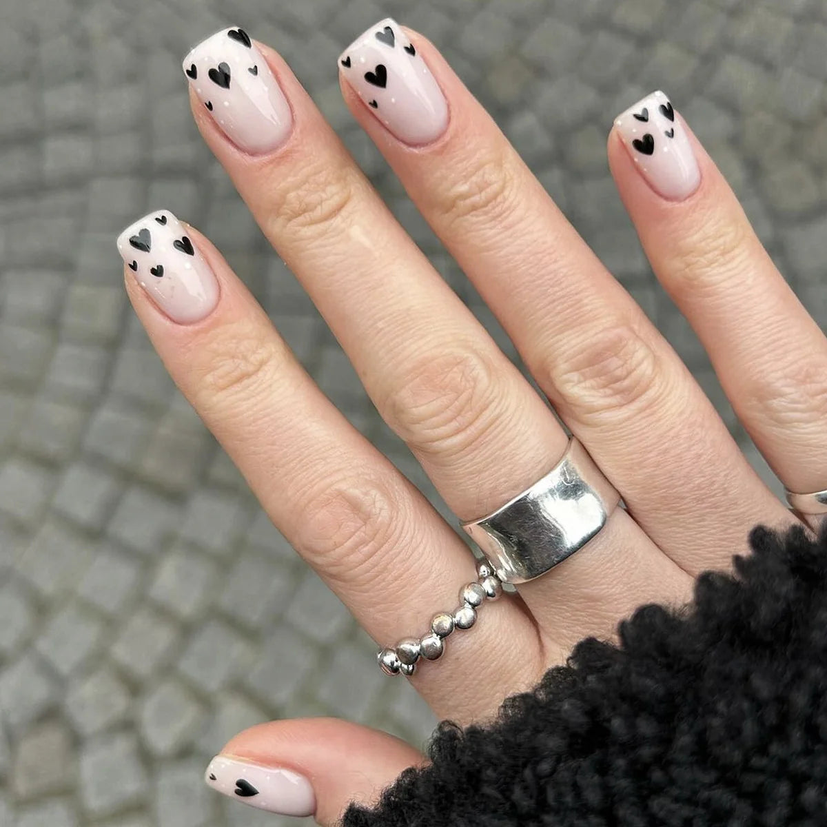 Acrylic Nail Set Heart Accent Durable & Lightweight